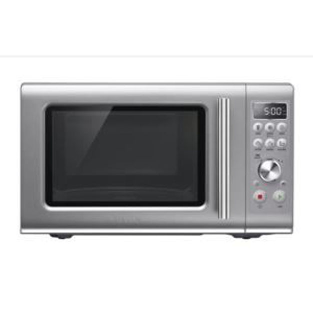 Picture of Compact Wave Soft Close 900W Countertop Microwave