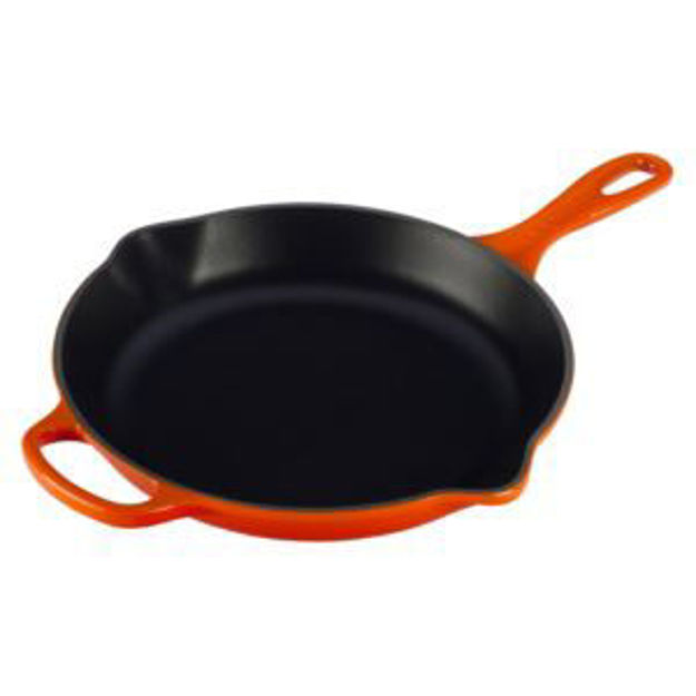 Picture of 9" Signature Cast Iron Skillet Flame