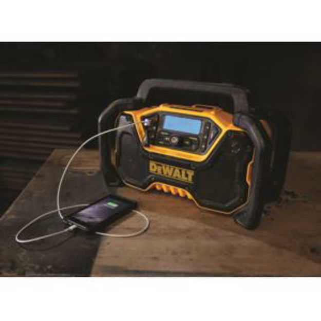 Picture of 12V/20V MAX Bluetooth Jobsite Radio