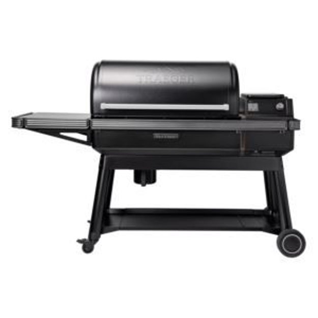 Picture of Ironwood XL Wifi Pellet Grill & Smoker