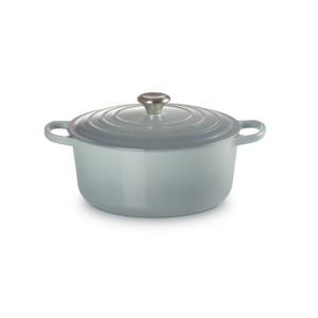 Picture of 7.25qt Signature Cast Iron Round Dutch Oven Sea Salt