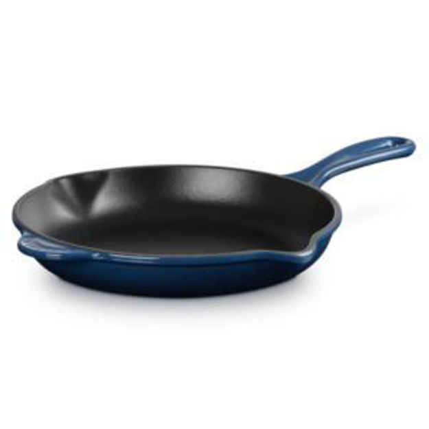 Picture of 9" Traditional Cast Iron Skillet Ink