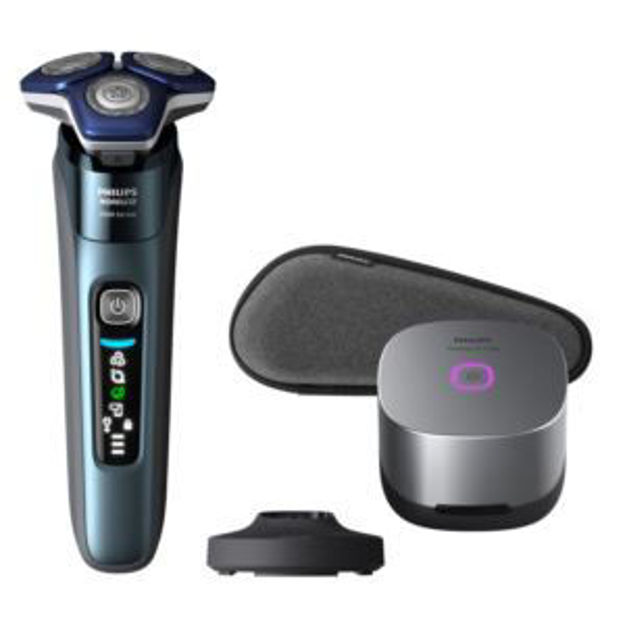 Picture of Norelco 7900 Wet & Dry Shaver w/ UV Sanitizing Cube