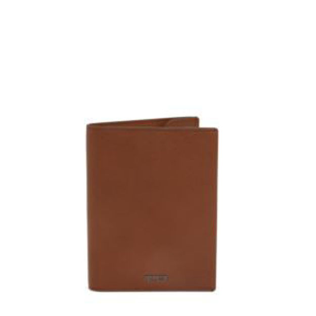 Picture of Nassau Slg Passport Sleeve - Cognac