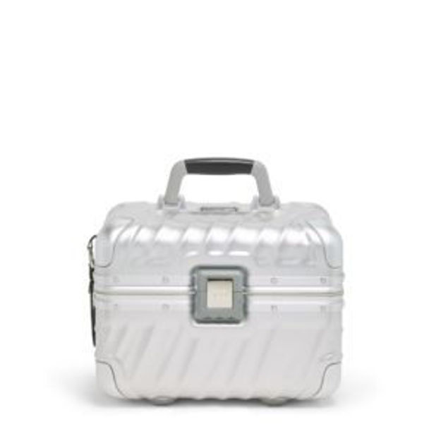 Picture of 19 Degree Aluminum Train Case - Silver