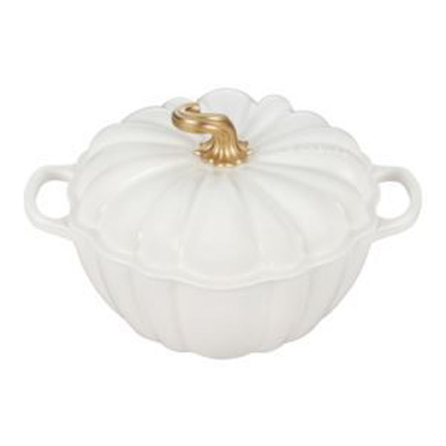 Picture of 4qt Cast Iron Pumpkin Cocotte w/ Gold Stem Lid White