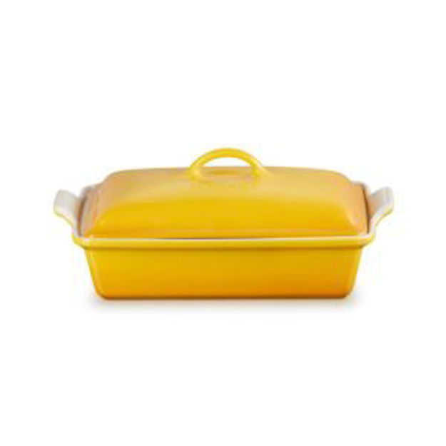 Picture of 4qt Heritage Stoneware Covered Rectangular Casserole Nectar