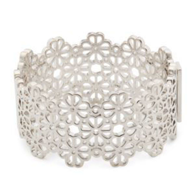 Picture of Spade Flower Lace Wide Bangle - Silver