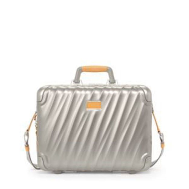 Picture of 19 Degree Titanium Briefcase - Titanium