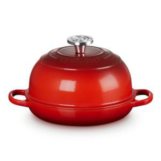 Picture of 1.75qt Signature Cast Iron Bread Oven Cerise